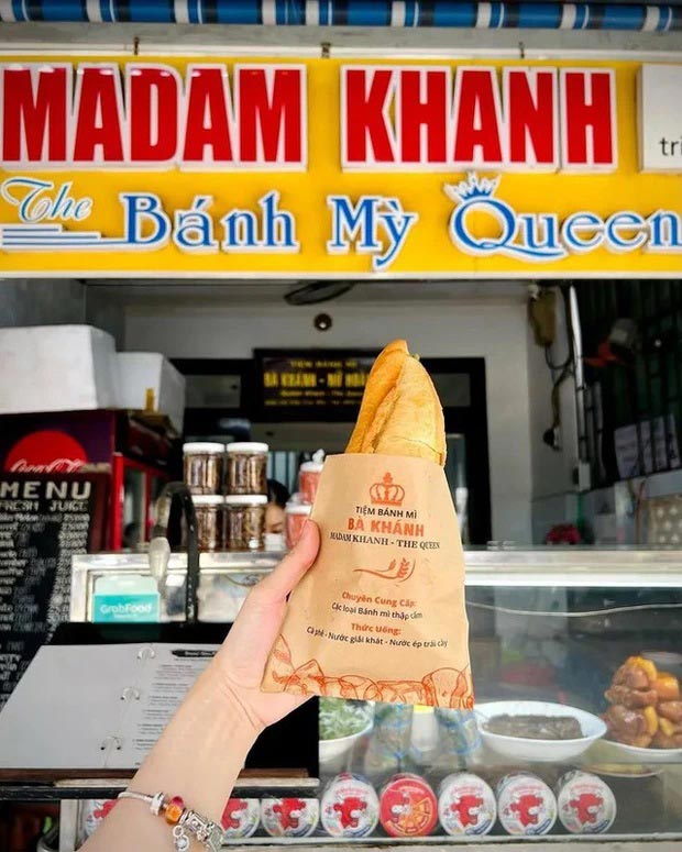 51652073 Banh Mi Madam Khanh 1.jpg